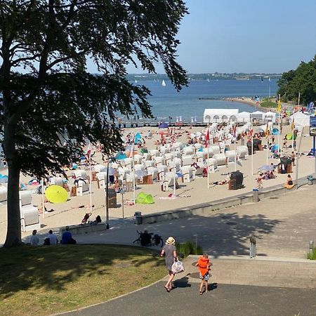 Strandblick Mit Strandkorb & Fahrraedern Glücksburg Exterior foto