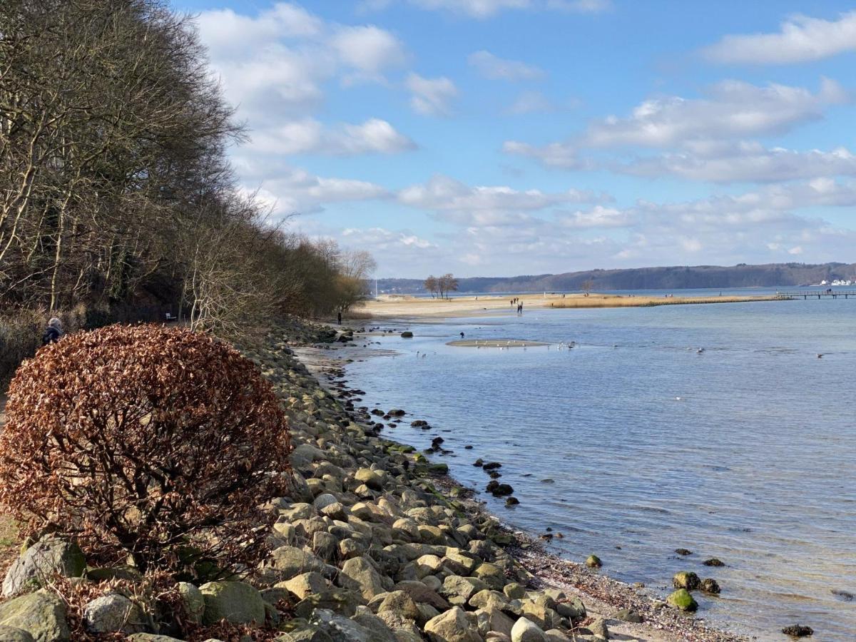 Strandblick Mit Strandkorb & Fahrraedern Glücksburg Exterior foto
